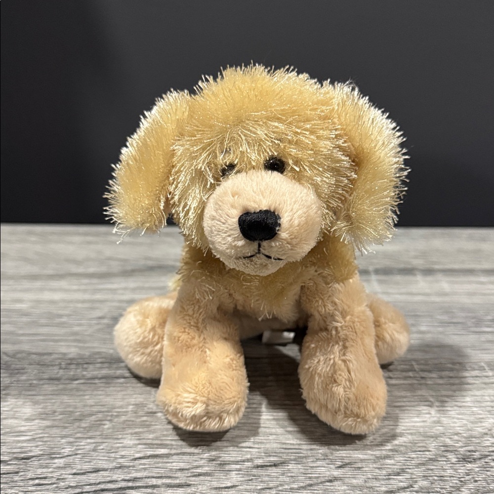 GANZ | Webkinz: Lil’ Kinz Golden Retriever - Collectable Plush Toy